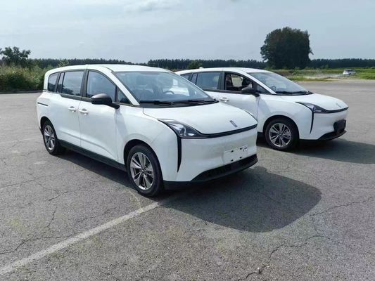 2023 Auto FAW Pentium Nat Bianco Veicolo multiuso Benzina o elettrico
