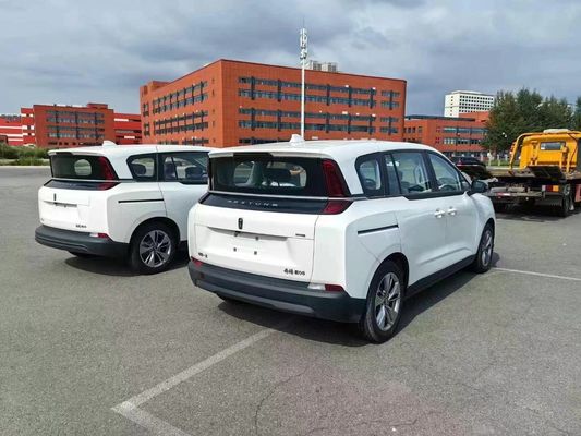 2023 Auto FAW Pentium Nat Bianco Veicolo multiuso Benzina o elettrico