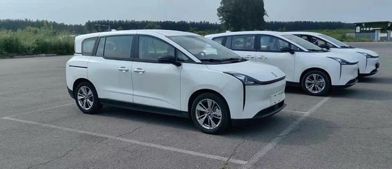2023 Auto FAW Pentium Nat Bianco Colore Puro Elettrico Alta Velocità 5 Sedie