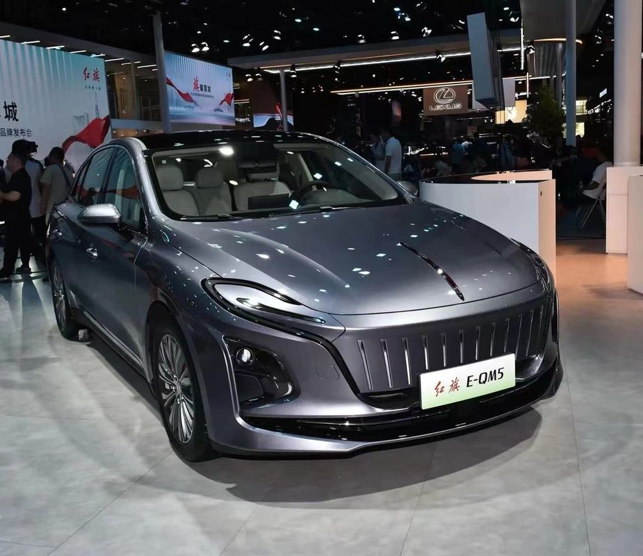 Benzina o carburante elettrico 2024 Hongqi Eqm5 Auto Nero Colore Ventilazione efficiente del sedile